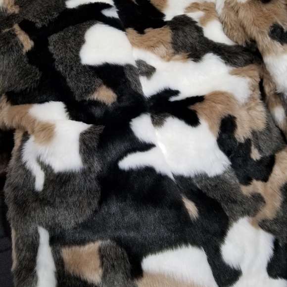 RESTOCKING MAKYA Camo Jacket - Picture 7 of 8